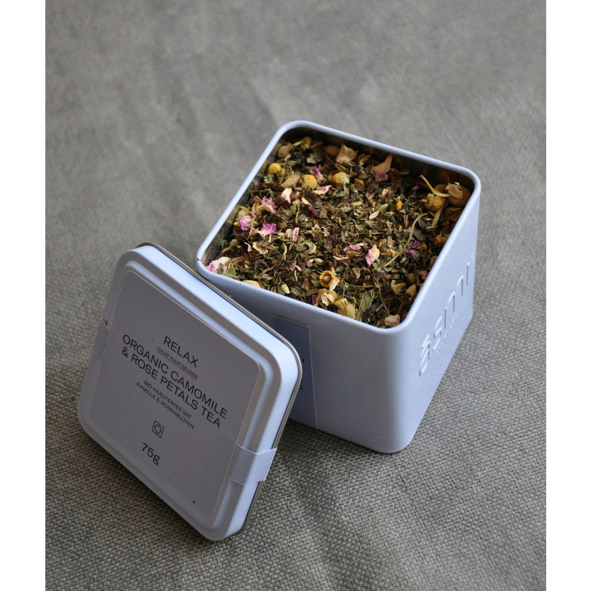 Das ultimative Geschenkset für Tiefenentspannung: Relax Tee & Tiefschlaföl von āsmi Ayurveda